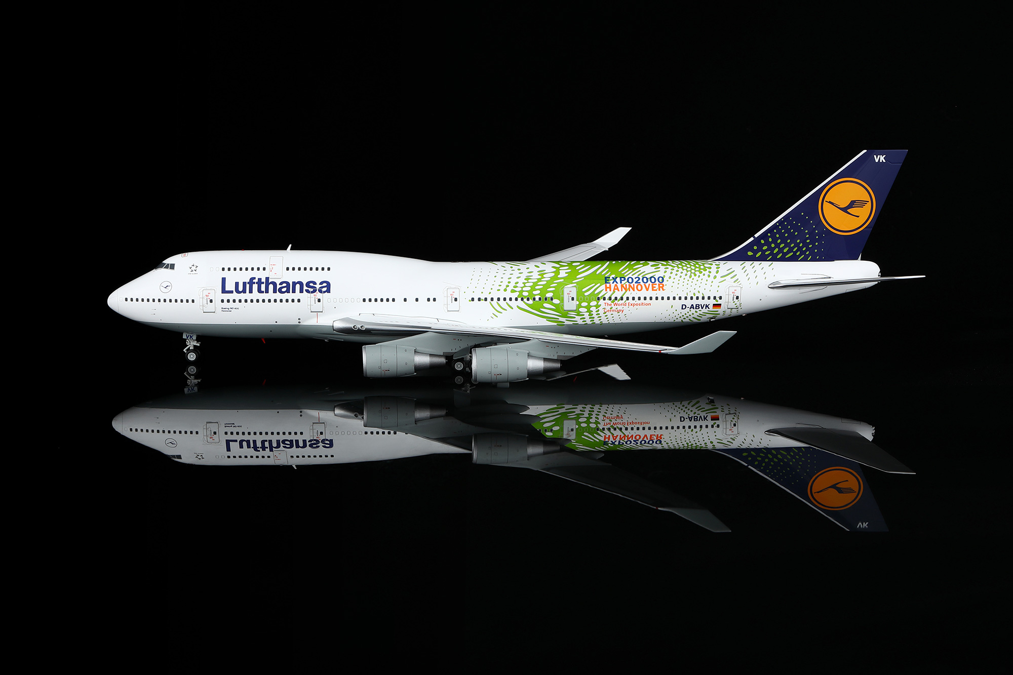 Lufthansa B747-400 
