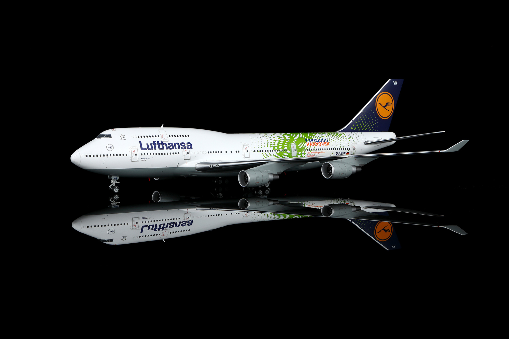 Lufthansa B747-400 
