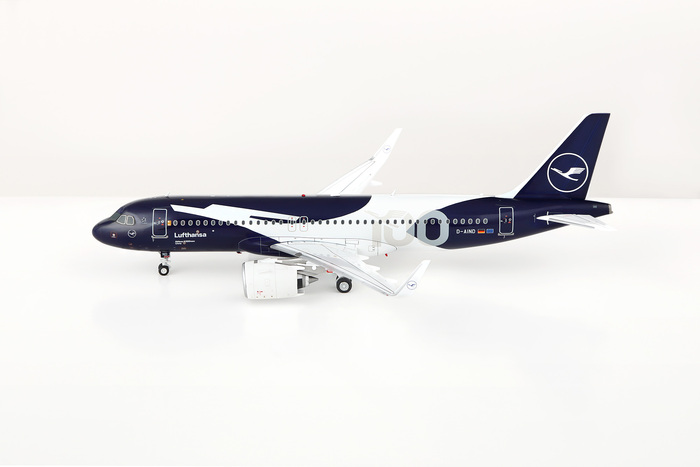 SQwings Diecast Aircraft Models_1:200 Alloy Airliners_Boeing