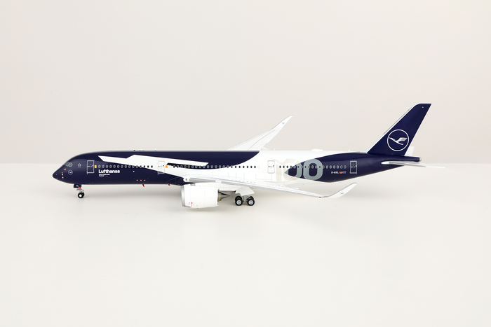 SQwings Diecast Aircraft Models_1:200 Alloy Airliners_Boeing