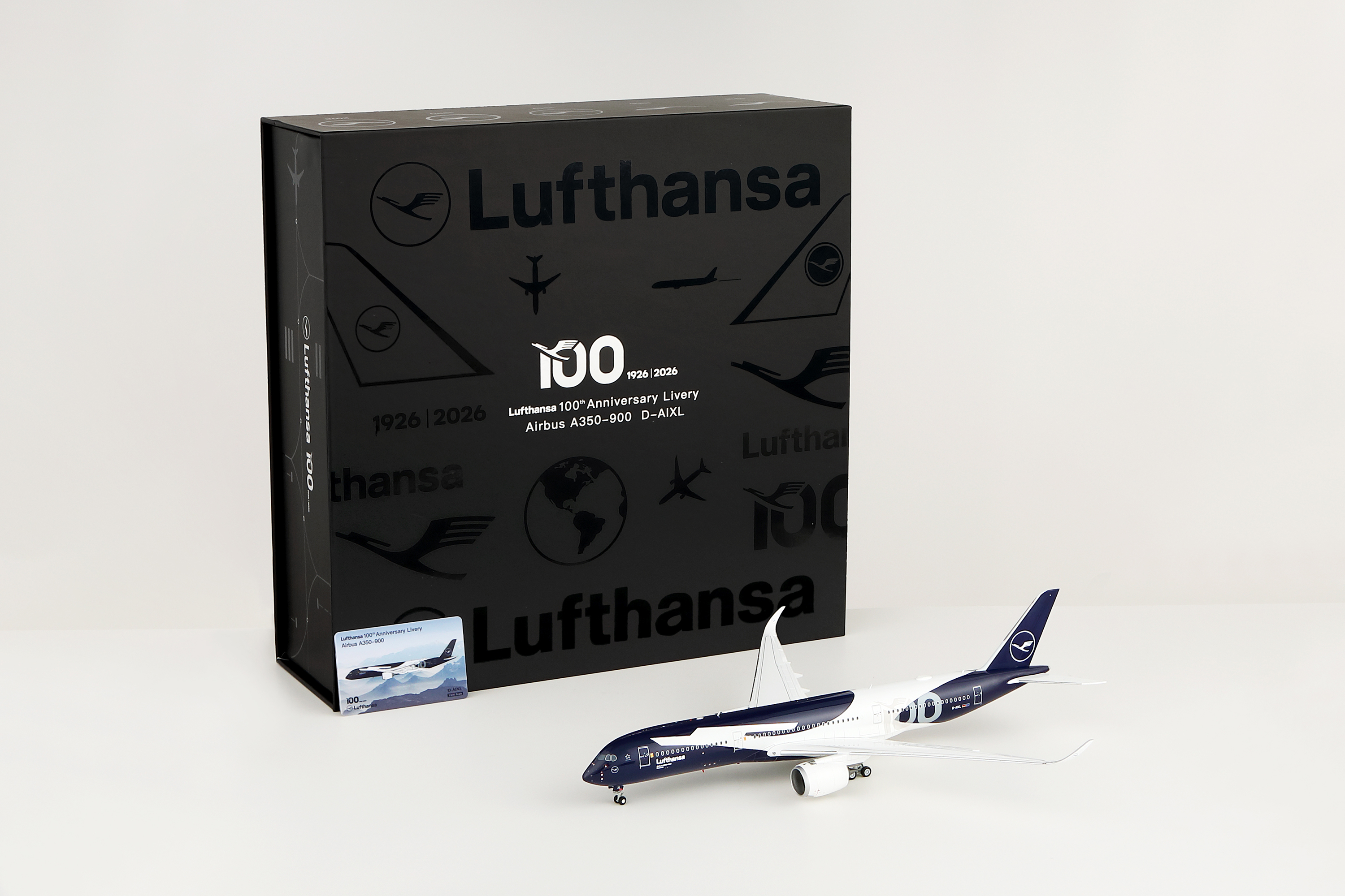 Lufthansa A350-900 D-AIXL - SQwings